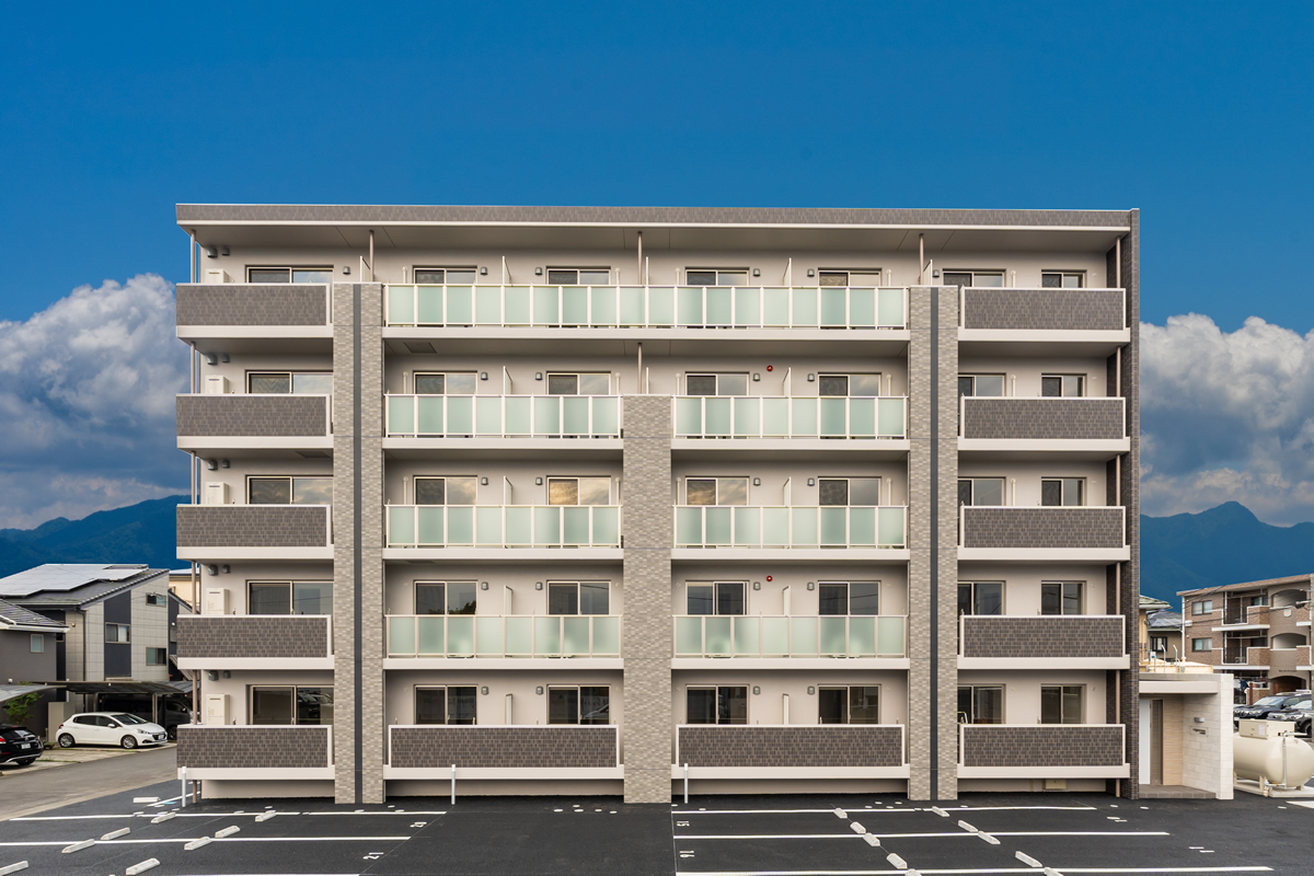 ヴィガラス川成新町