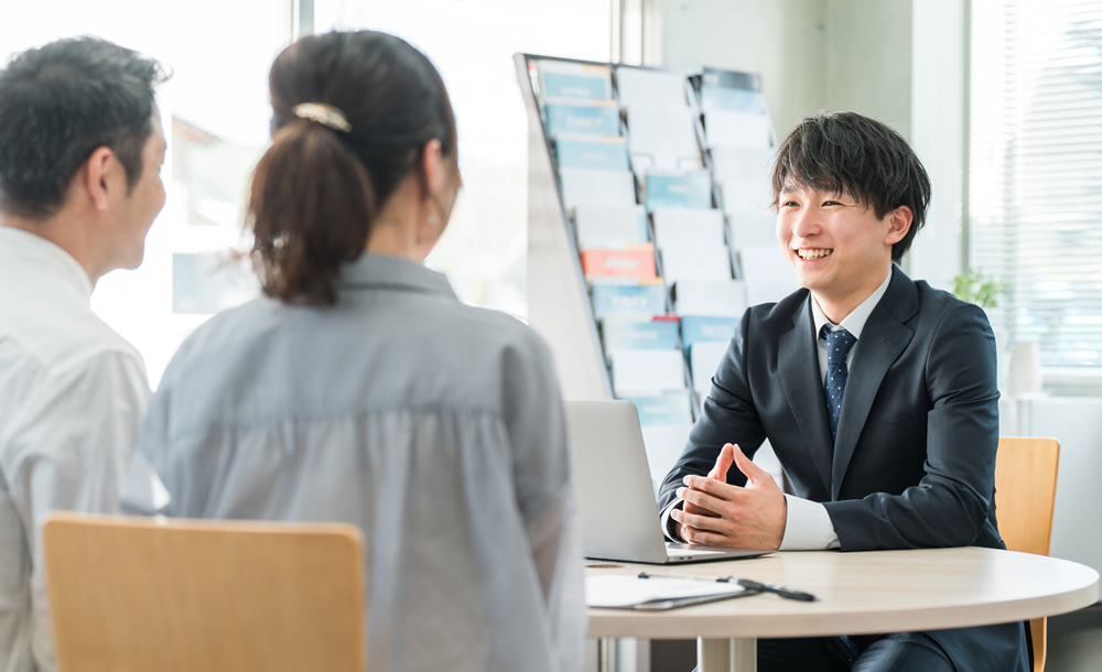 損害保険代理店 イメージ